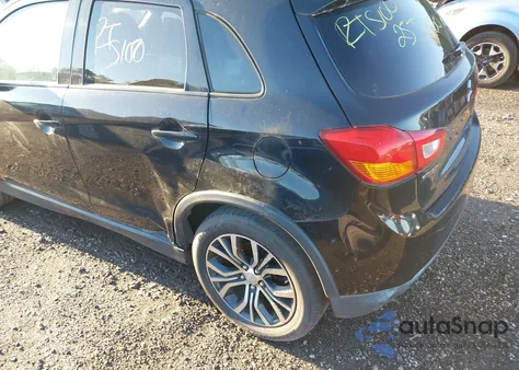 2016 Mitsubishi Outlander Sport 2.0 Es z USA, uszkodzony, nr VIN JA4AP3AU5GZ043039